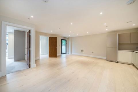 undefined, Archway Road, London N6