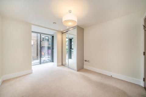 undefined, Archway Road, London N6