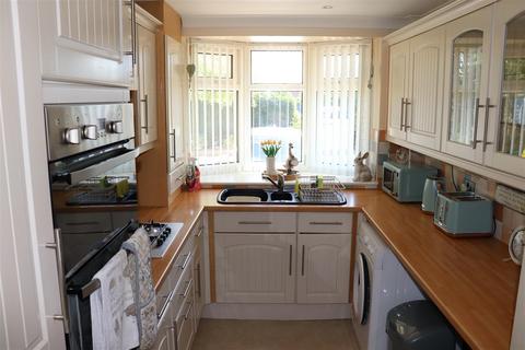 3 bedroom semi-detached house for sale, Main Street, Stonnall