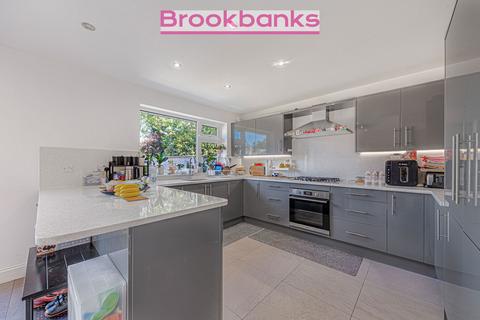 6 bedroom semi-detached house for sale, Hogspringville, Hockenden Lane, Swanley, BR8