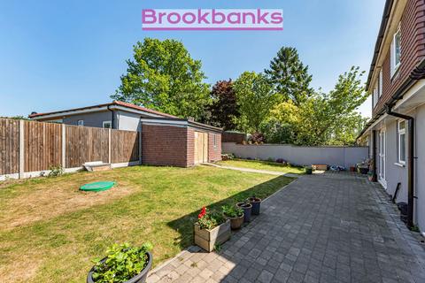 6 bedroom semi-detached house for sale, Hogspringville, Hockenden Lane, Swanley, BR8