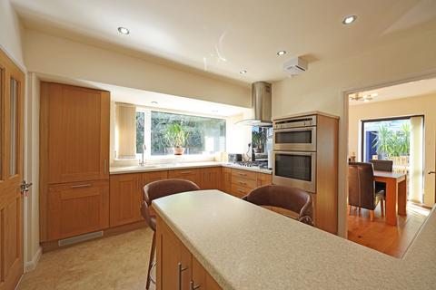 3 bedroom detached bungalow for sale, Roe Lane, Westlands, ST5