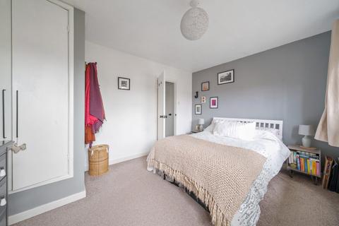 25 Maple Drive, Kings Worthy, Winchester, SO23 7NG