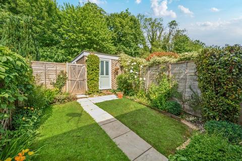 25 Maple Drive, Kings Worthy, Winchester, SO23 7NG
