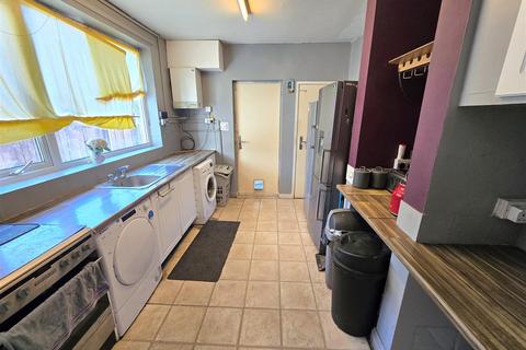 1 Maidstone Road, Lowestoft, NR32 2AY