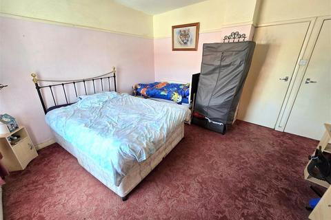 1 Maidstone Road, Lowestoft, NR32 2AY