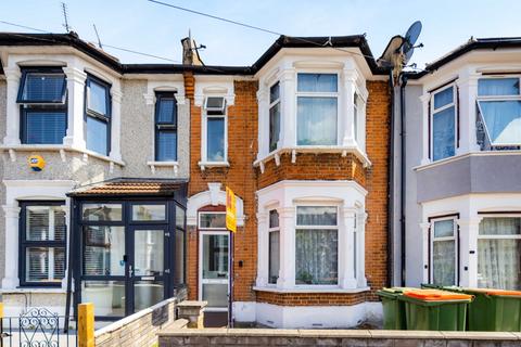 3 bedroom terraced house for sale, Shakespeare Crescent, London, E12