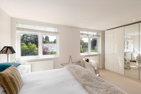 undefined, Somerset Road, Wimbledon, London, SW19