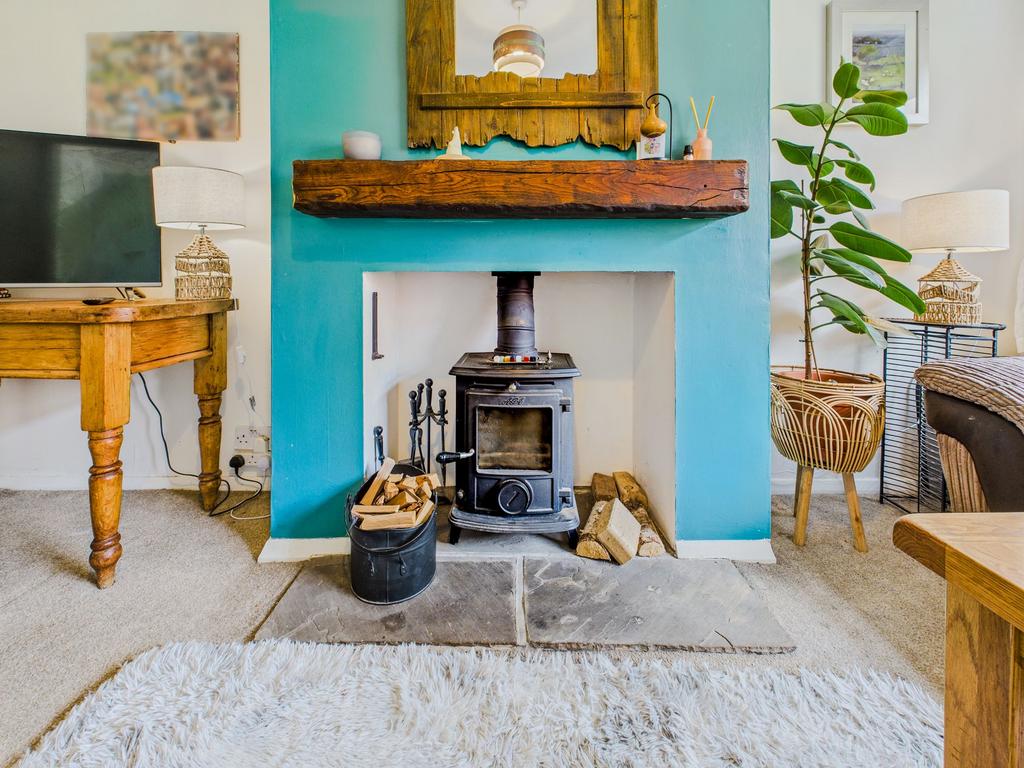 Lounge Fireplace