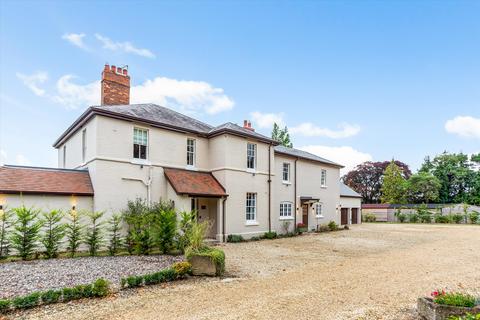 undefined, Lenchwick, Evesham, Worcestershire, WR11