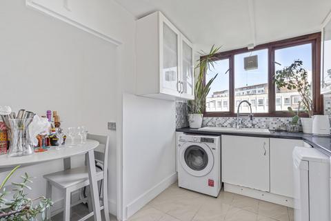 2 bedroom maisonette for sale, Gleneagle Road, London, SW16