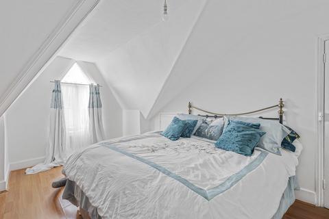 2 bedroom maisonette for sale, Gleneagle Road, London, SW16