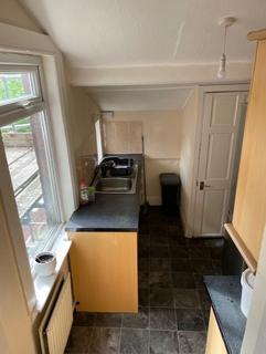 2 bedroom flat to rent, Derwent Street, Chopwell NE17
