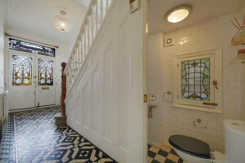 58 Old Park Road, London, N13 4RE