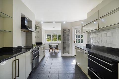58 Old Park Road, London, N13 4RE