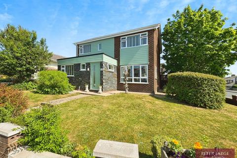 13 Llys Clwyd, St Asaph, LL17 0UA