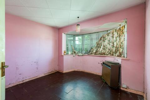 undefined, Smallmead, Horley, Surrey, RH6