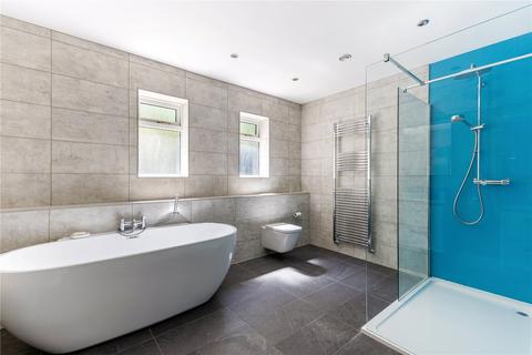 4 Grant Walk, Ascot, SL5 9TT