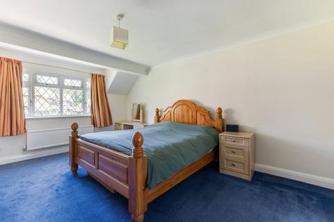 4 Grant Walk, Ascot, SL5 9TT