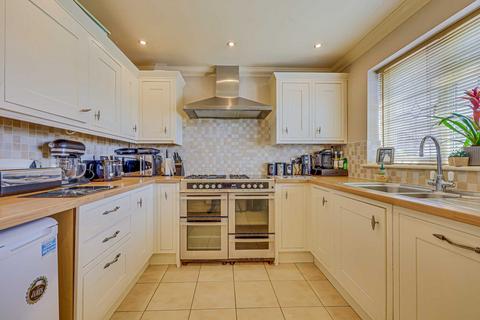 21 Brays Lane, Rochford, SS4 3DP