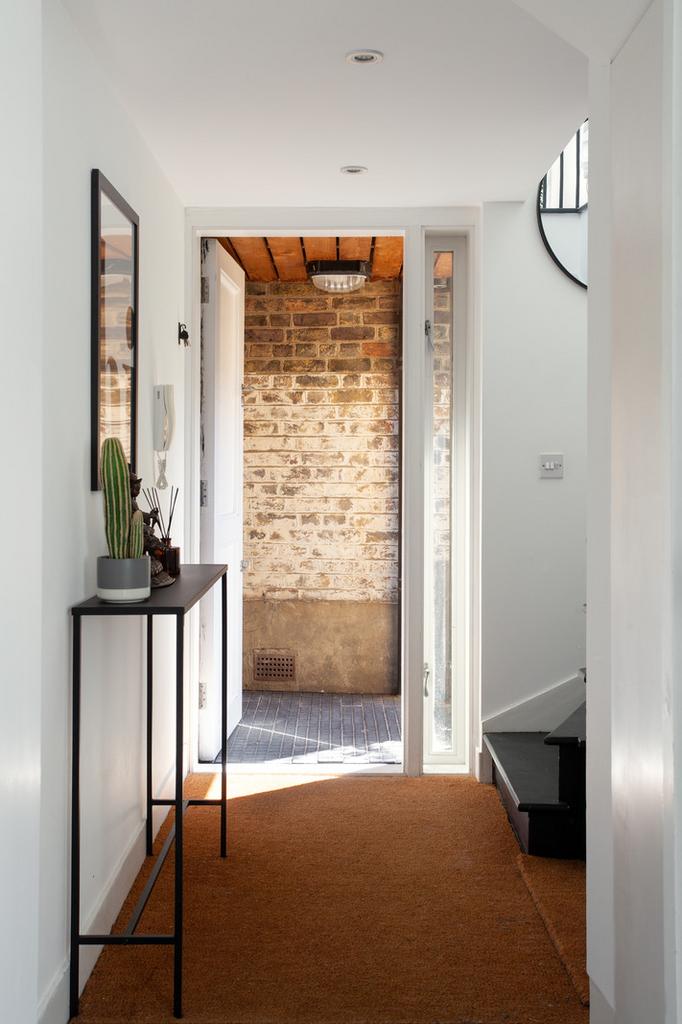 285852 - Wilton Way KElliott 013.jpg