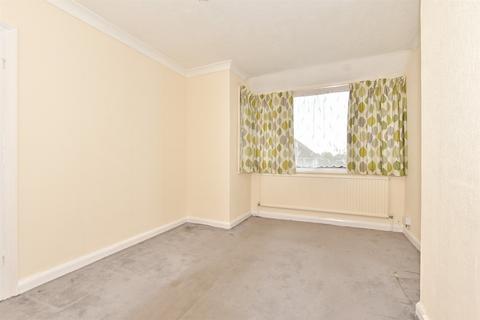 3 bedroom terraced house for sale, St. James Avenue, Ramsgate CT12