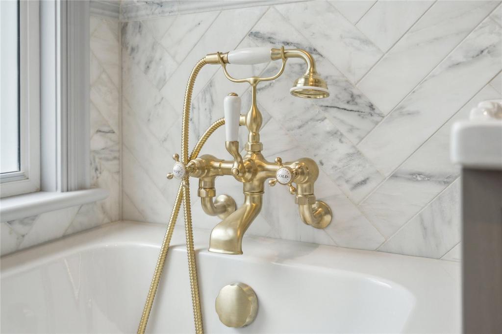 Bath Detail
