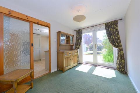 3 bedroom semi-detached house for sale, Ebury Avenue, Sundorne, Shrewsbury
