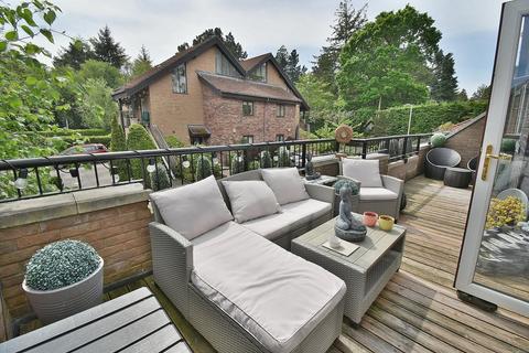 3 bedroom apartment for sale, Coach House Mews, Ferndown, BH22