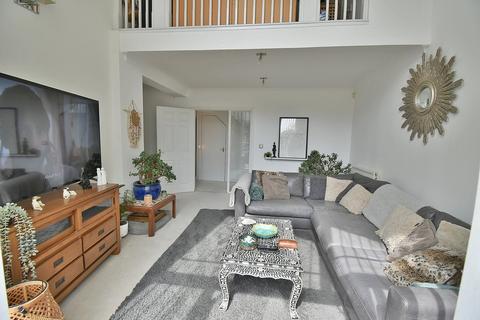 3 bedroom apartment for sale, Coach House Mews, Ferndown, BH22