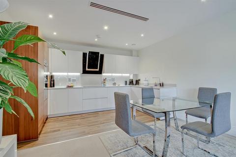 2 bedroom flat for sale, Hurley Court, 953 High Road, North Finchley