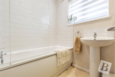 7 Redruth Road, Romford, RM3 9SL