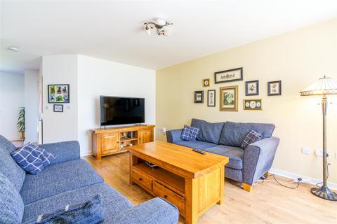 3 bedroom semi-detached house for sale, Foxglove Place, Five Mile Park, NE13