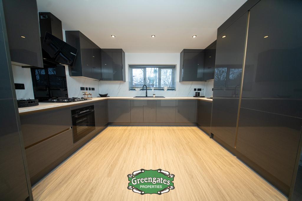 Deen Crescent-06