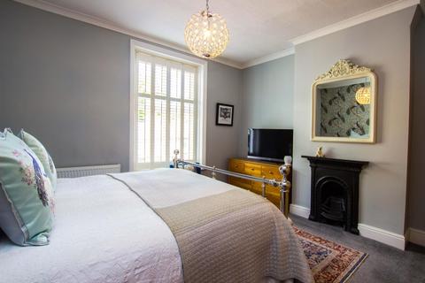 49 Cemetery Road, Darwen, BB3 2LZ