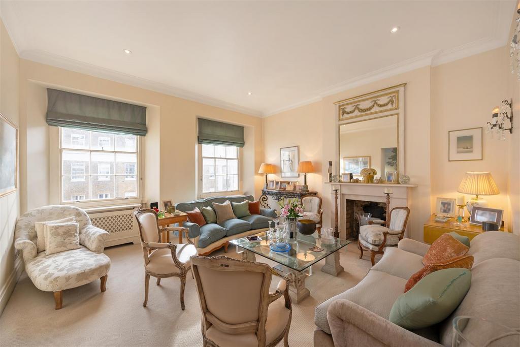 Flat 3, 3 Eaton Place Hi-1.jpg