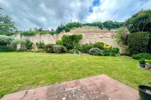 1 bedroom apartment for sale, Green Street, Old Town, Eastbourne, East Sussex, BN21