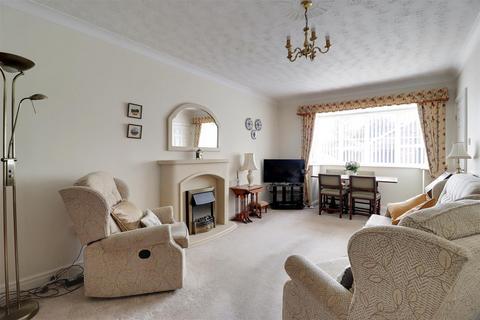2 bedroom semi-detached bungalow for sale, Wold View, South Cave