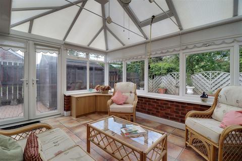 2 bedroom semi-detached bungalow for sale, Wold View, South Cave