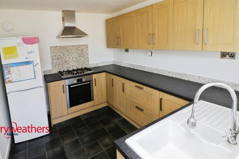 6 Eaton Square, Barnburgh, Doncaster, DN5 7JN