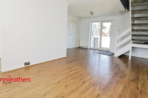 6 Eaton Square, Barnburgh, Doncaster, DN5 7JN
