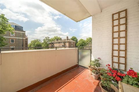 105 Ravens Way, London, SE12 8HB