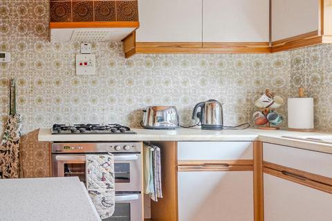 2 bedroom semi-detached house for sale, Sandhills,  Oxford,  OX3