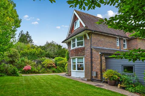 Beacon Road, Crowborough, TN6