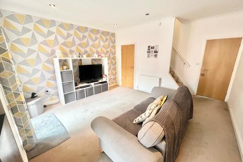 1 Doris Avenue, Bolton, BL2 6DB