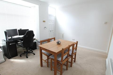 1 Doris Avenue, Bolton, BL2 6DB