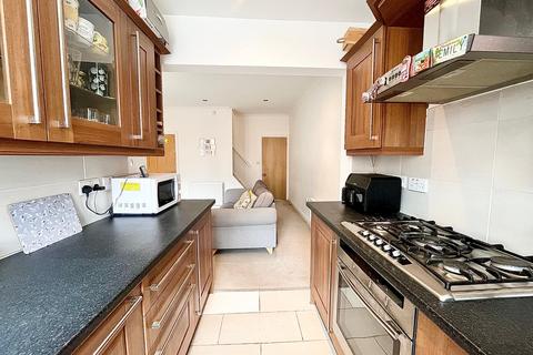1 Doris Avenue, Bolton, BL2 6DB