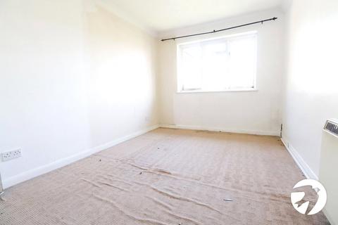 1 bedroom flat for sale, Erith Road, Belvedere, DA17