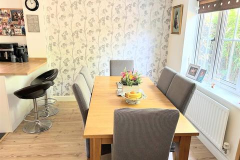 4 bedroom detached house for sale, Stanier Way, Hedge End