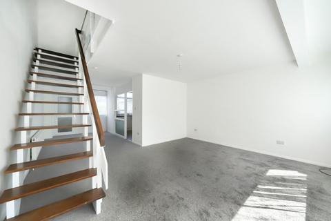 3 bedroom house for sale, Hathorne Close, London